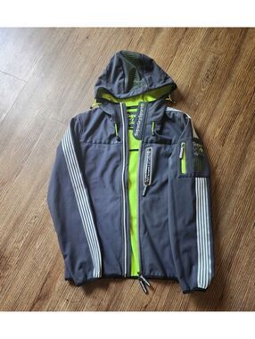 Size M. Superdry Sport Men's Hooded Softshell Jacket Gray with Neon Green Lining